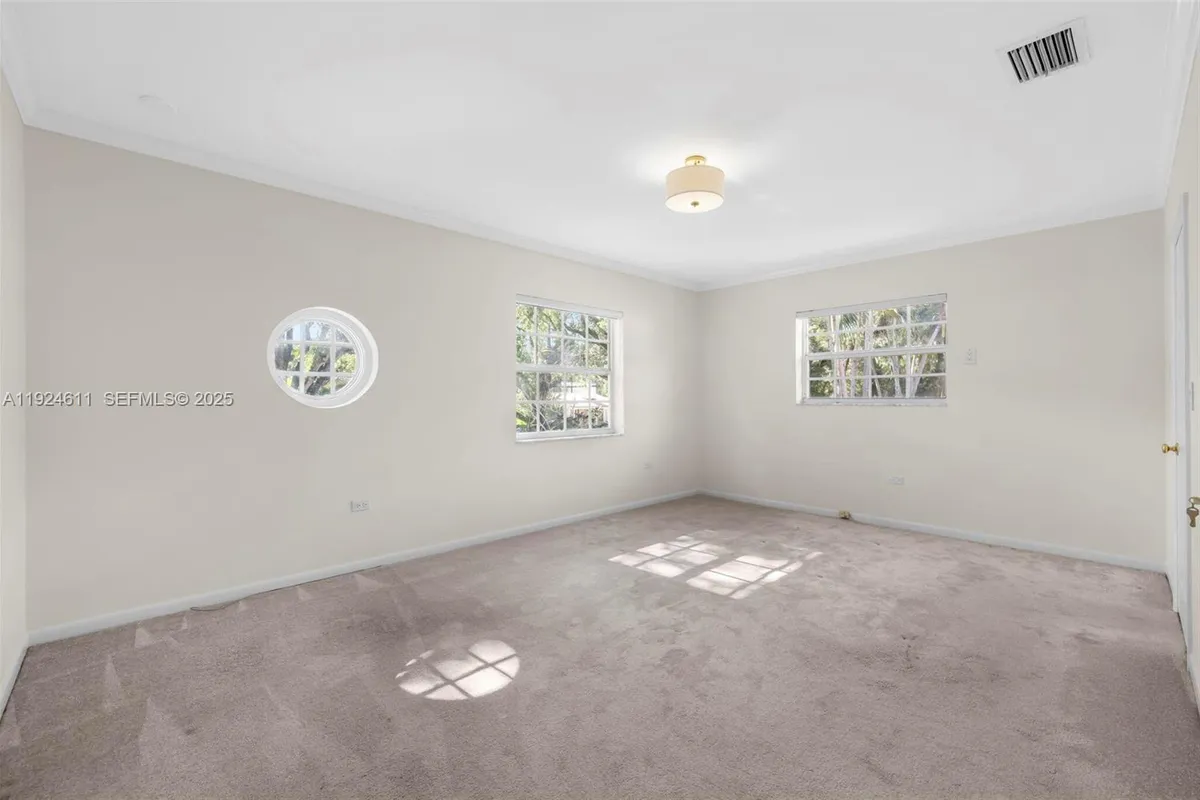 911 Andres Ave, Coral Gables FL 33134