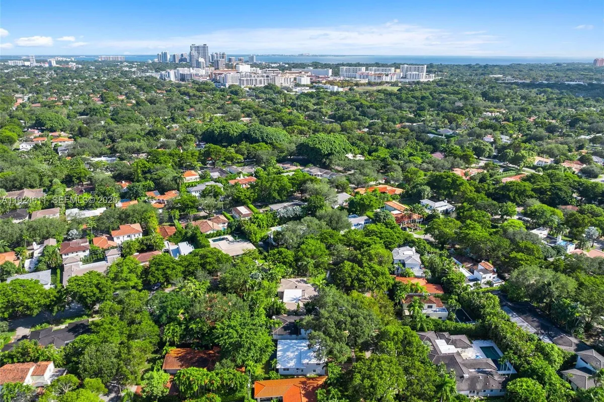 911 Andres Ave, Coral Gables FL 33134