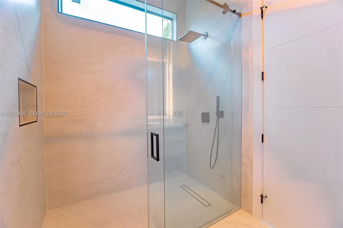 9840 SW 73rd Ct, Pinecrest FL 33156