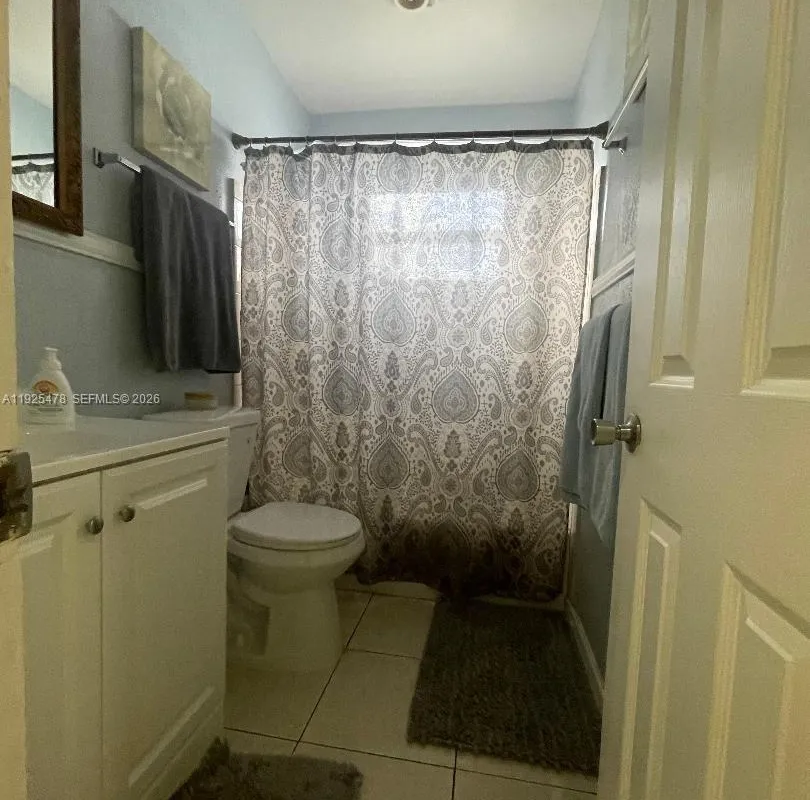 800 N 70th Ave, Hollywood FL 33024