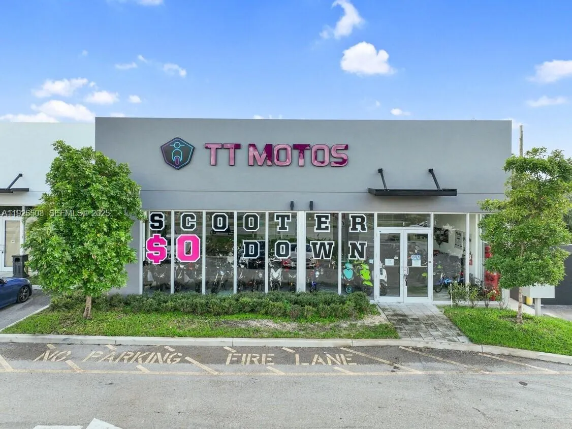 4250 W Hallandale Beach Blvd # 1, Pembroke Park FL 33023