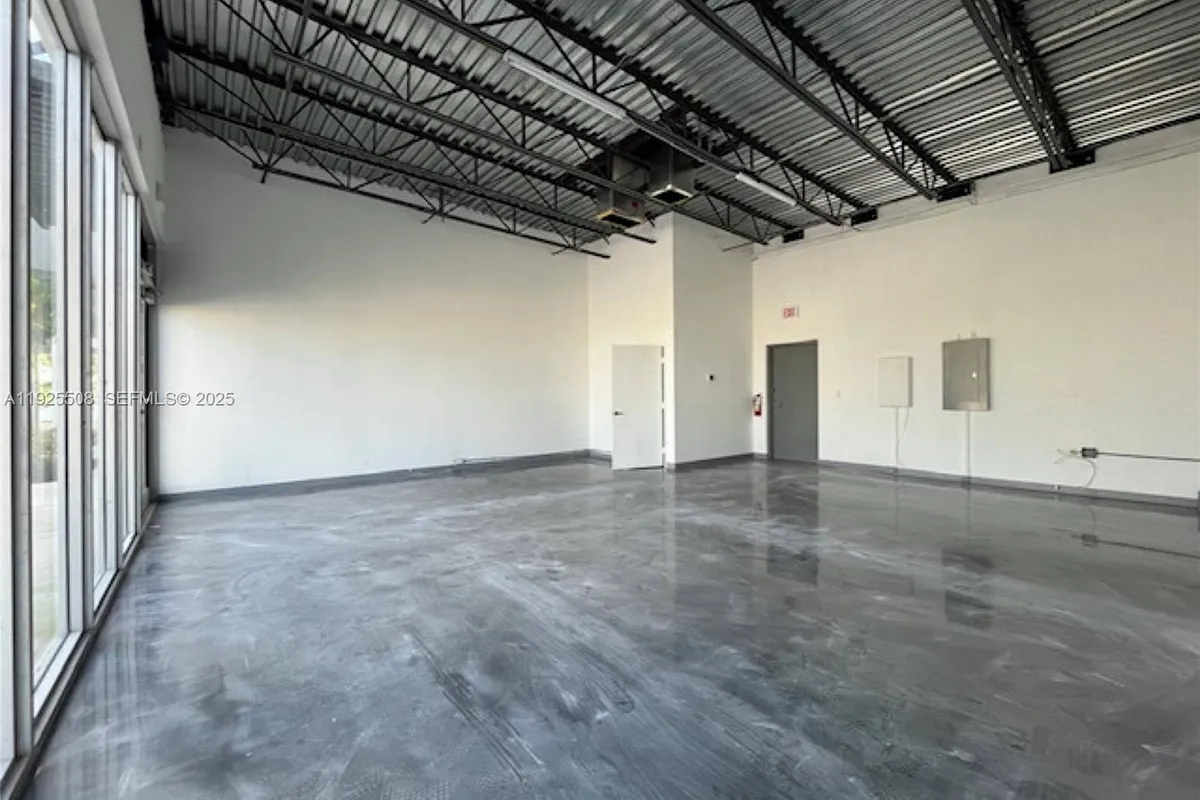 4250 W Hallandale Beach Blvd # 1, Pembroke Park FL 33023