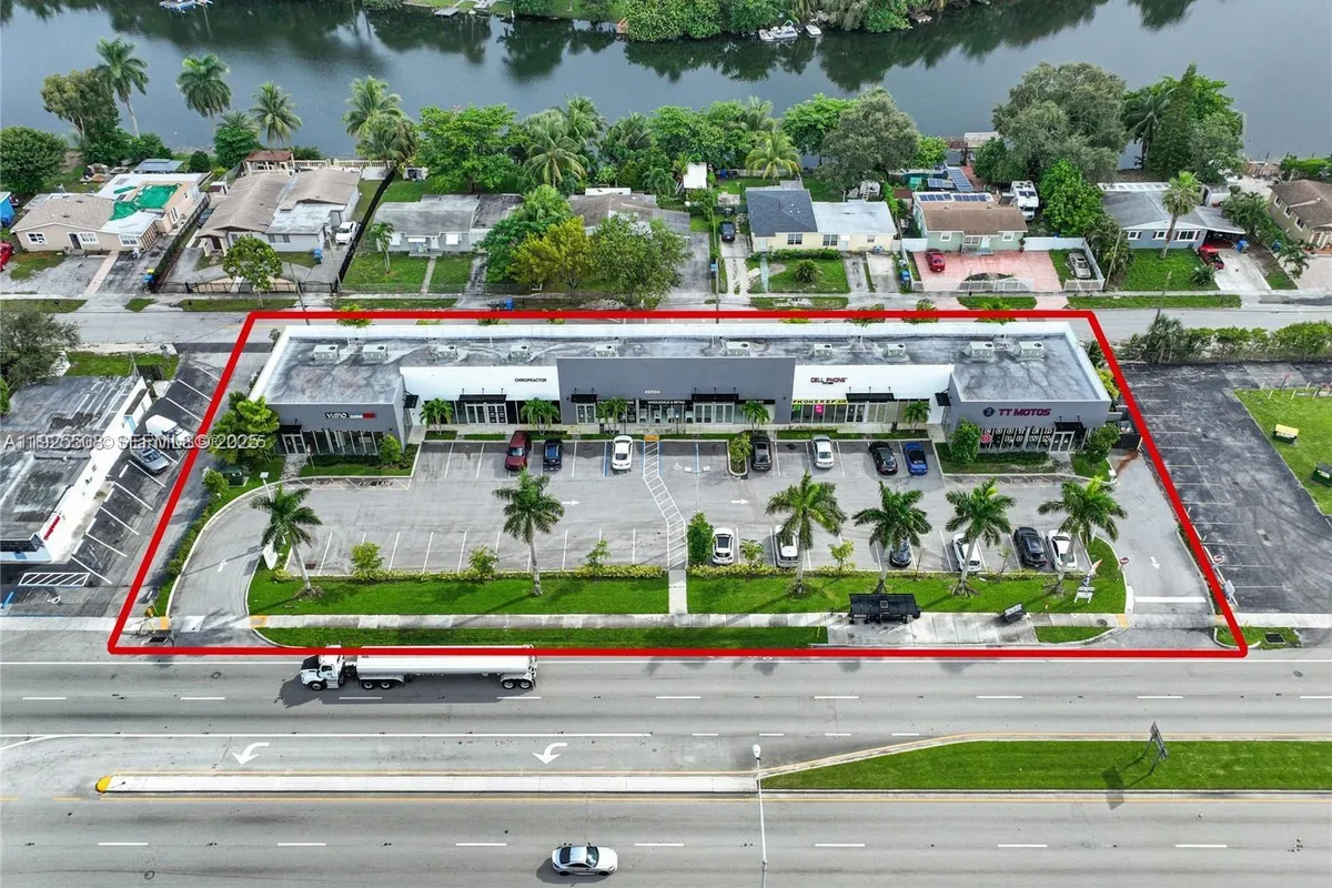 4250 W Hallandale Beach Blvd # 1, Pembroke Park FL 33023