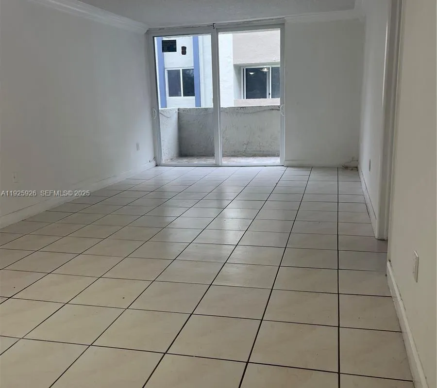 10000 nw 80 ct # 2301, Hialeah Gardens FL 3301