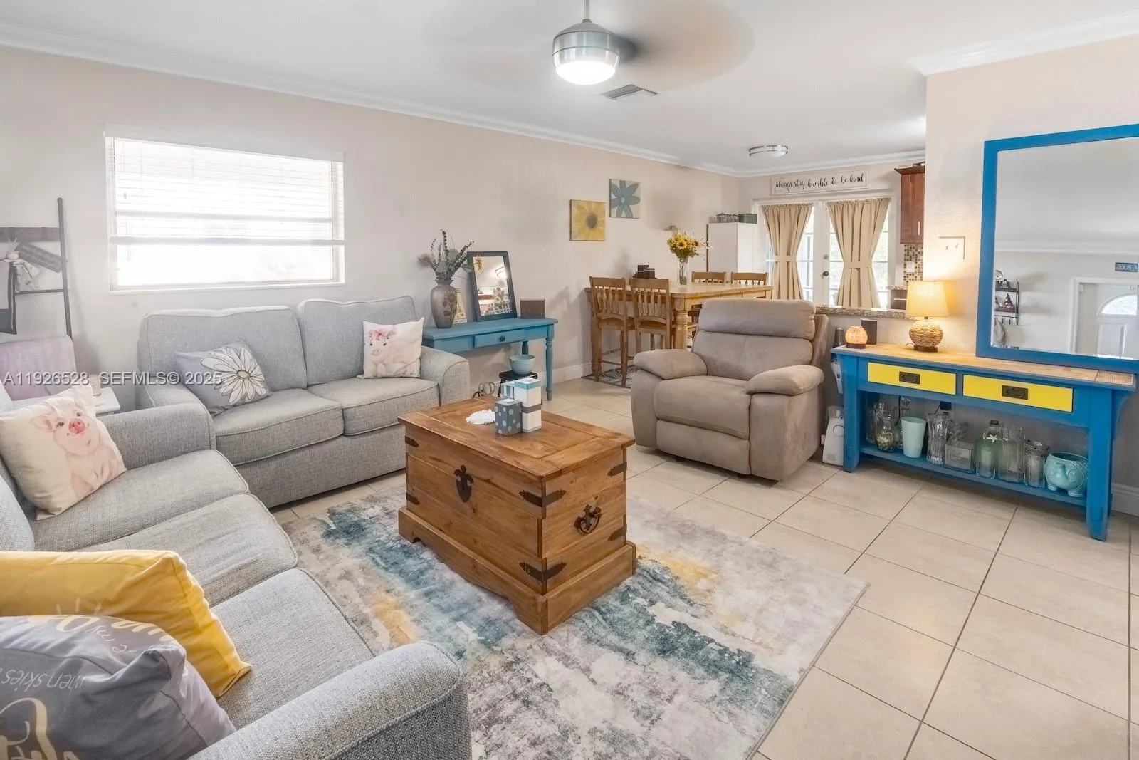 7002 NW 95th Ave, Tamarac FL 33321