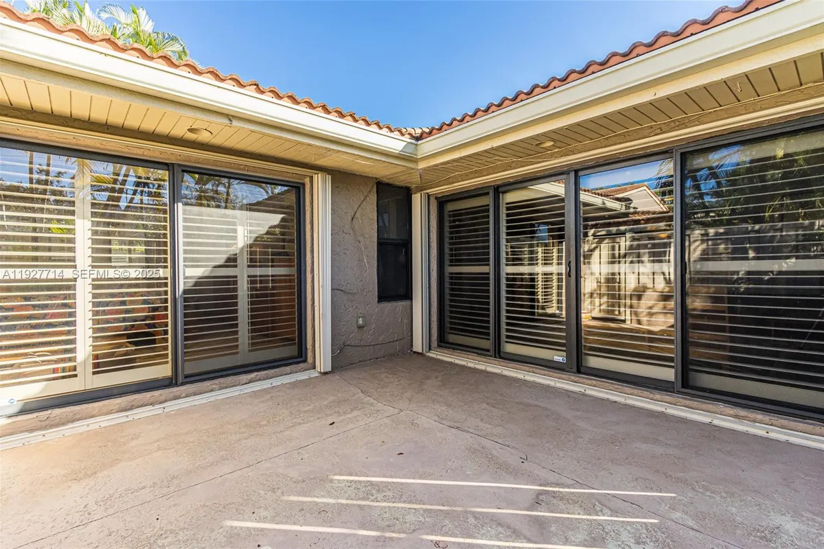 500 Bonnie Brae Way # 17, Hollywood FL 33021