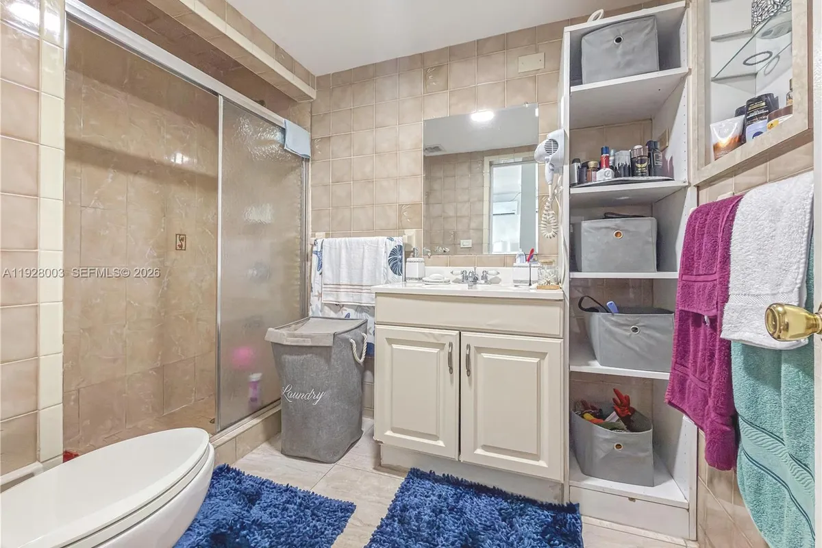 1540 E 8th Ct, Hialeah FL 33010