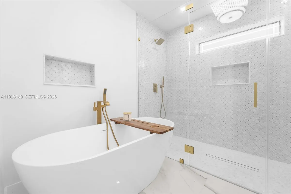 2735 SW 65th Ave, Miami FL 33155