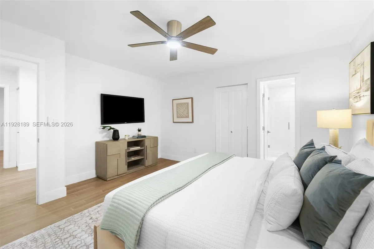 2735 SW 65th Ave, Miami FL 33155