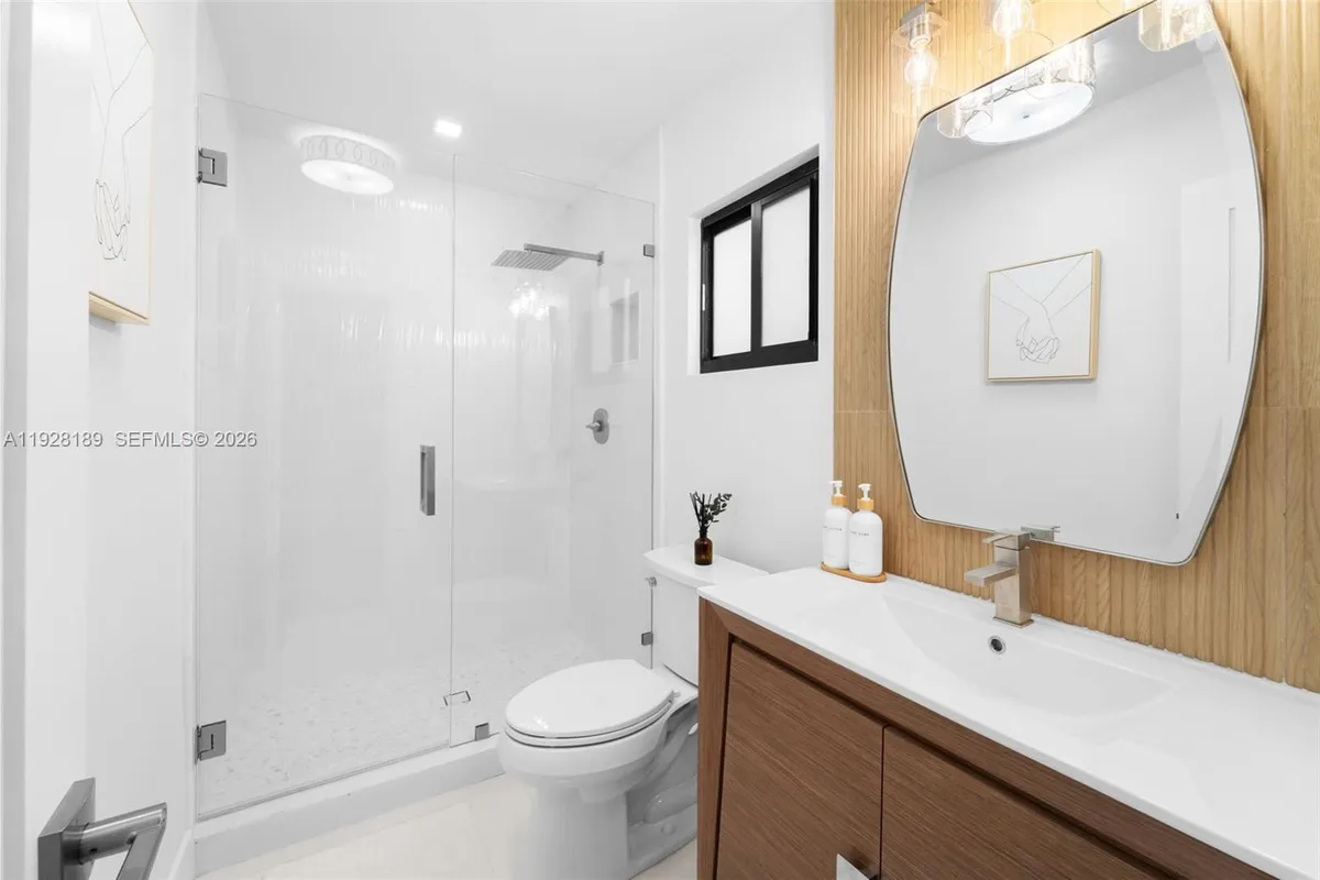 2735 SW 65th Ave, Miami FL 33155