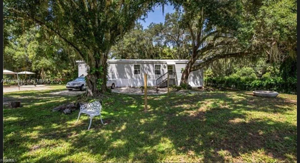 2 bedroom 2 bath for sale at 2638 ORTONA LOCKS RD, Moore Haven FL 33471
