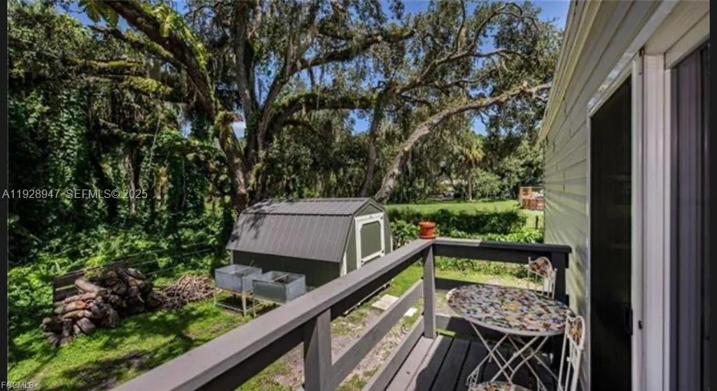 2638 ORTONA LOCKS RD, Moore Haven FL 33471