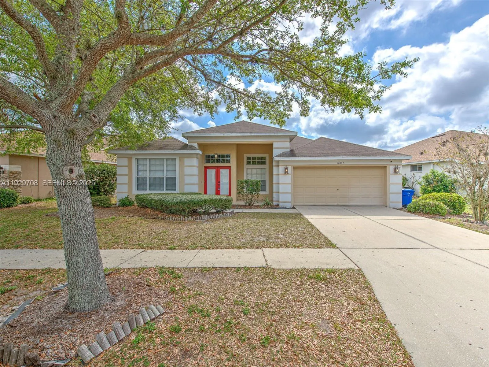 10907 AUSTRALIAN PINE DR, Riverview FL 33579