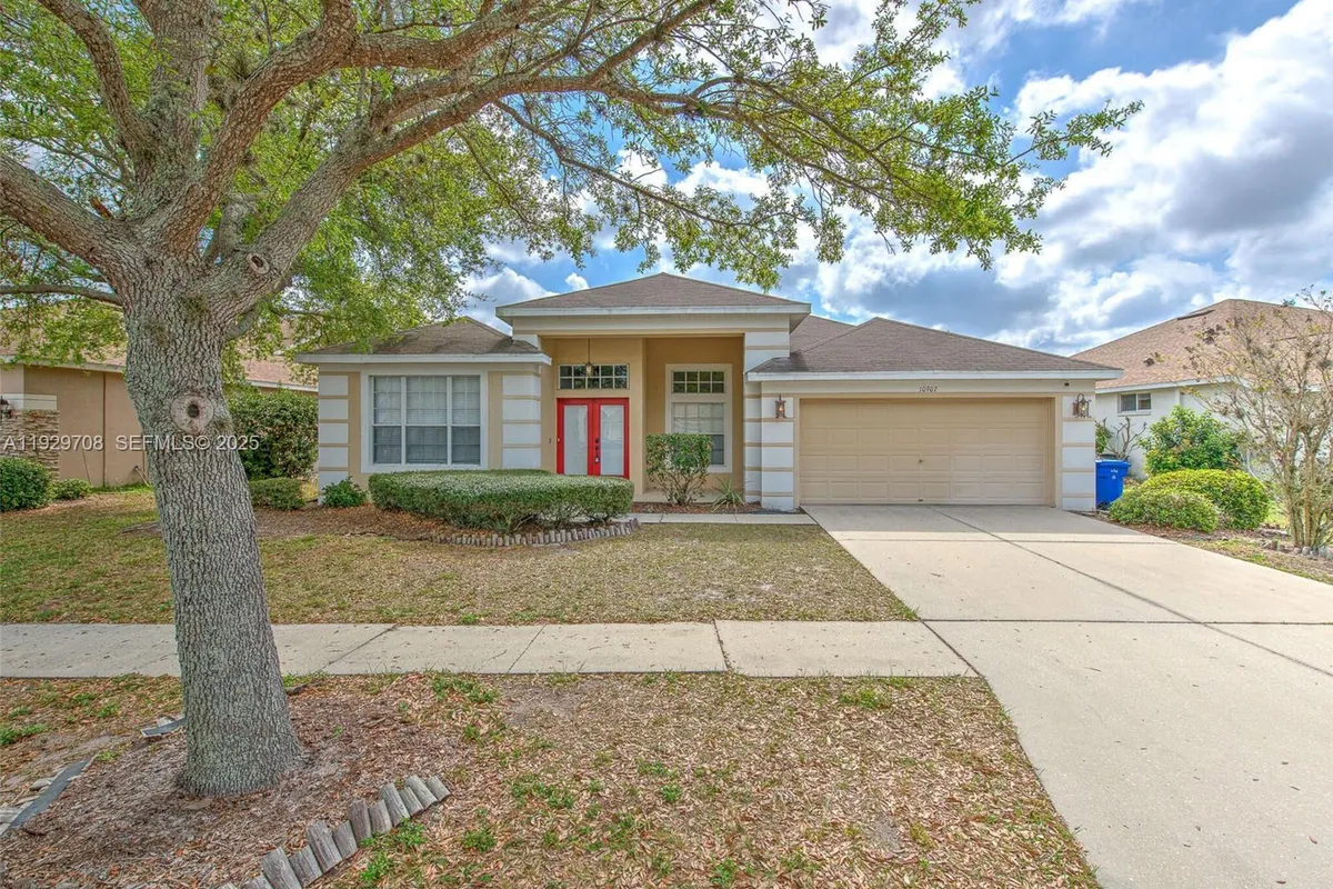10907 AUSTRALIAN PINE DR, Riverview FL 33579