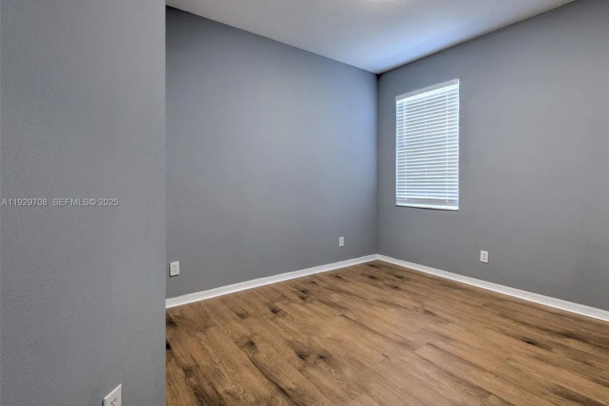 10907 AUSTRALIAN PINE DR, Riverview FL 33579