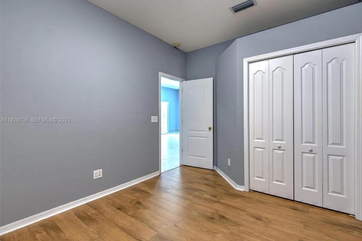 10907 AUSTRALIAN PINE DR, Riverview FL 33579