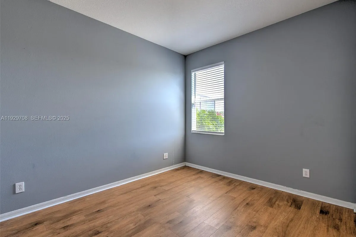 10907 AUSTRALIAN PINE DR, Riverview FL 33579