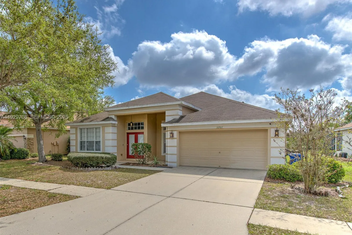 10907 AUSTRALIAN PINE DR, Riverview FL 33579
