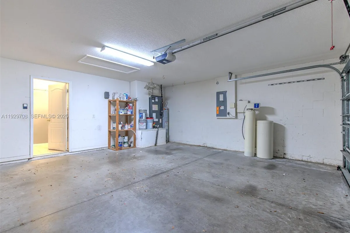 10907 AUSTRALIAN PINE DR, Riverview FL 33579