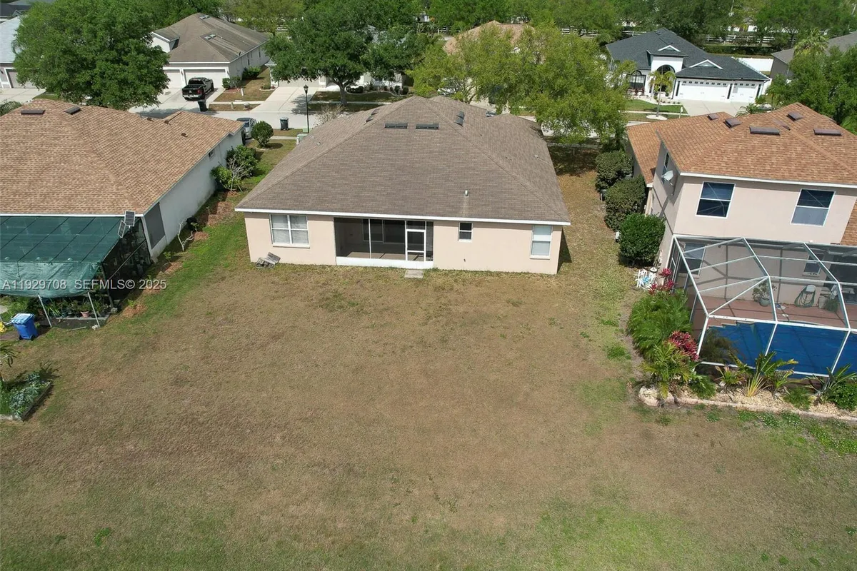 10907 AUSTRALIAN PINE DR, Riverview FL 33579