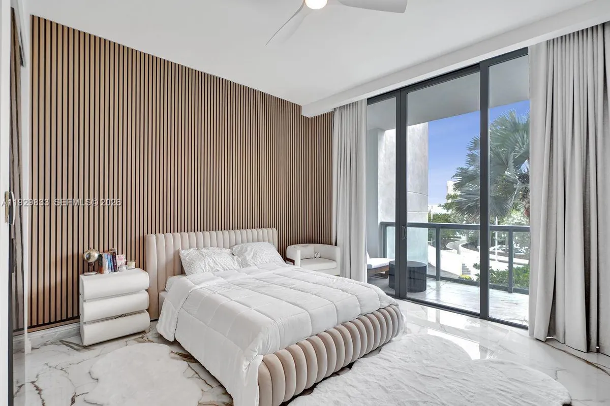 3300 NE 188th St # 210, Aventura FL 33180