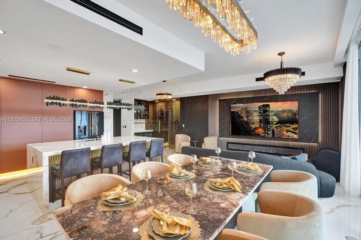 3300 NE 188th St # 210, Aventura FL 33180