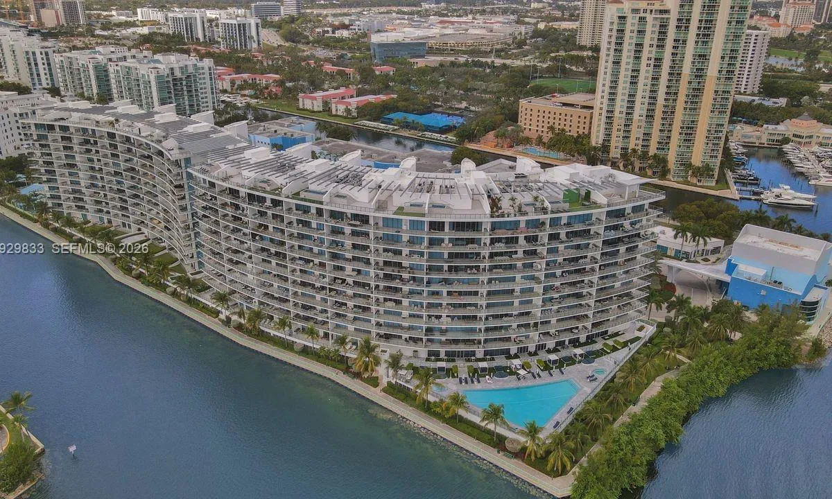 3300 NE 188th St # 210, Aventura FL 33180