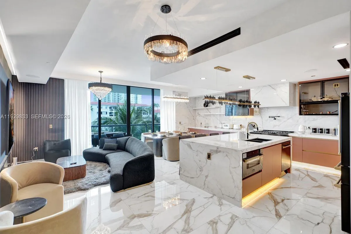 3300 NE 188th St # 210, Aventura FL 33180