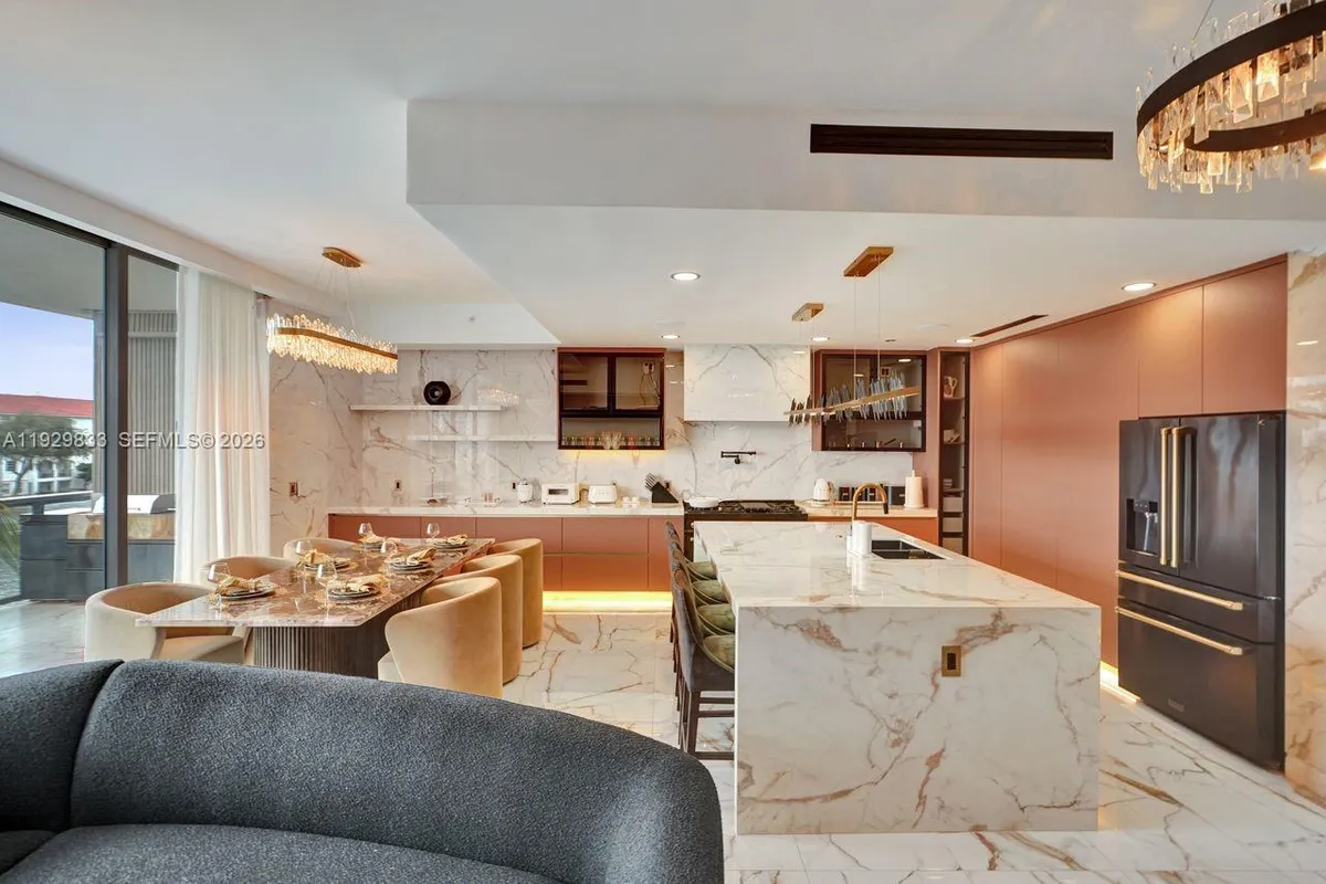 3300 NE 188th St # 210, Aventura FL 33180