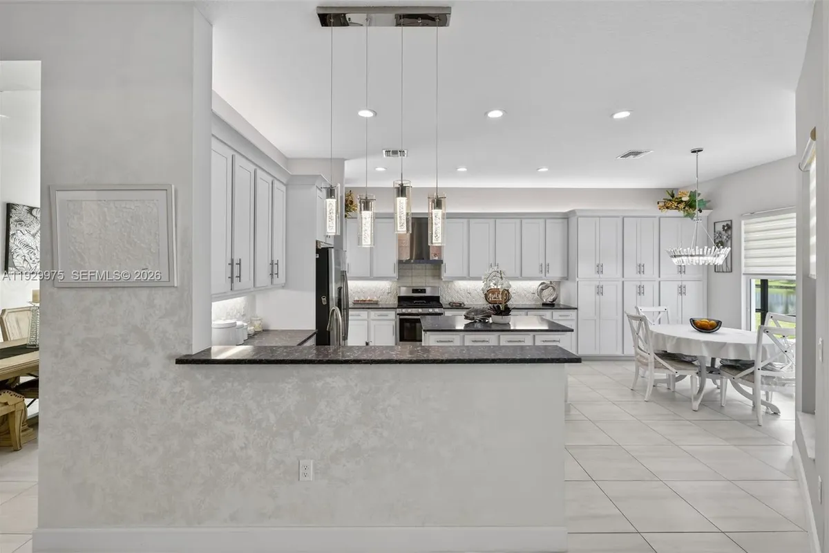 11051 SW Ivory Springs Ln, Port St. Lucie FL 34987