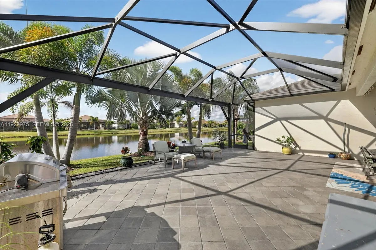 11051 SW Ivory Springs Ln, Port St. Lucie FL 34987