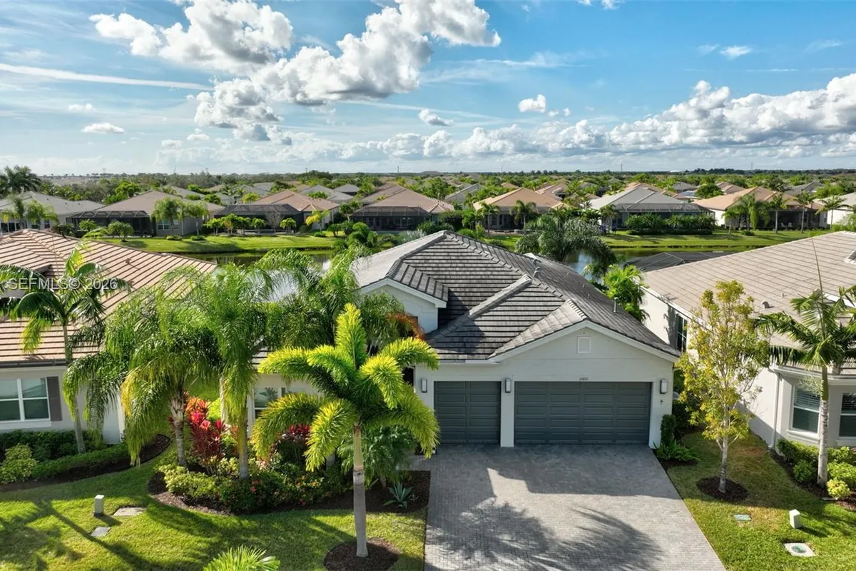 11051 SW Ivory Springs Ln, Port St. Lucie FL 34987
