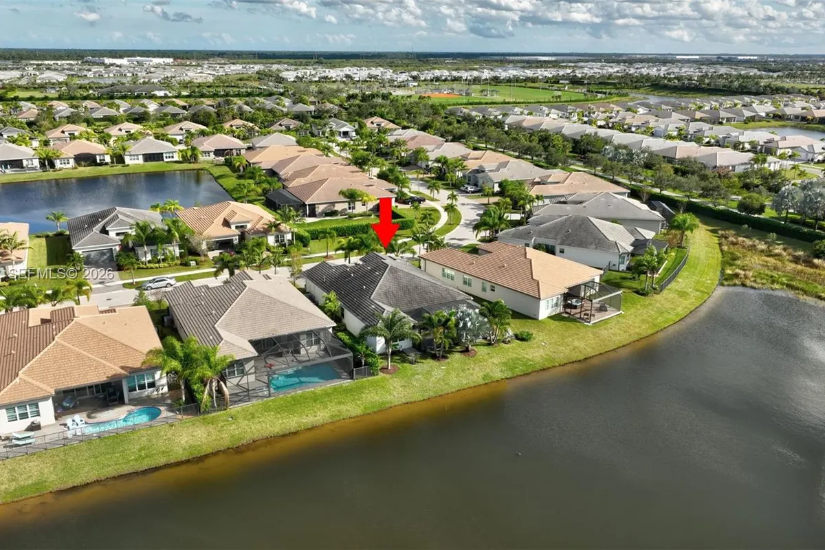 11051 SW Ivory Springs Ln, Port St. Lucie FL 34987