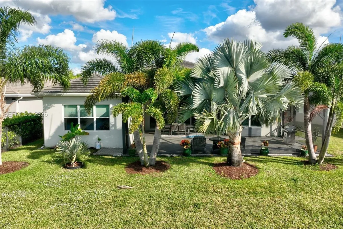 11051 SW Ivory Springs Ln, Port St. Lucie FL 34987