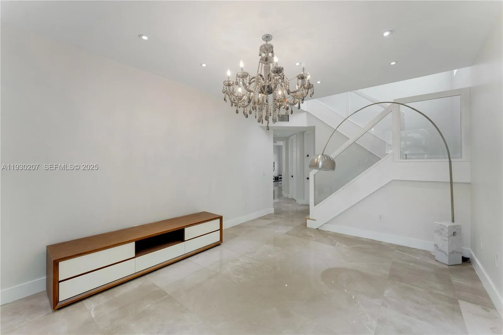 21156 NE 33rd Ave, Aventura FL 33180