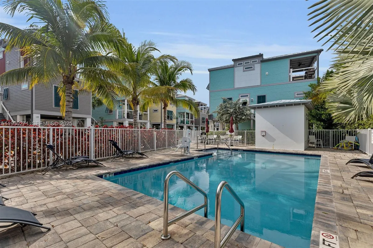 101 11th Street Ocean Unit 42, Marathon FL 33050