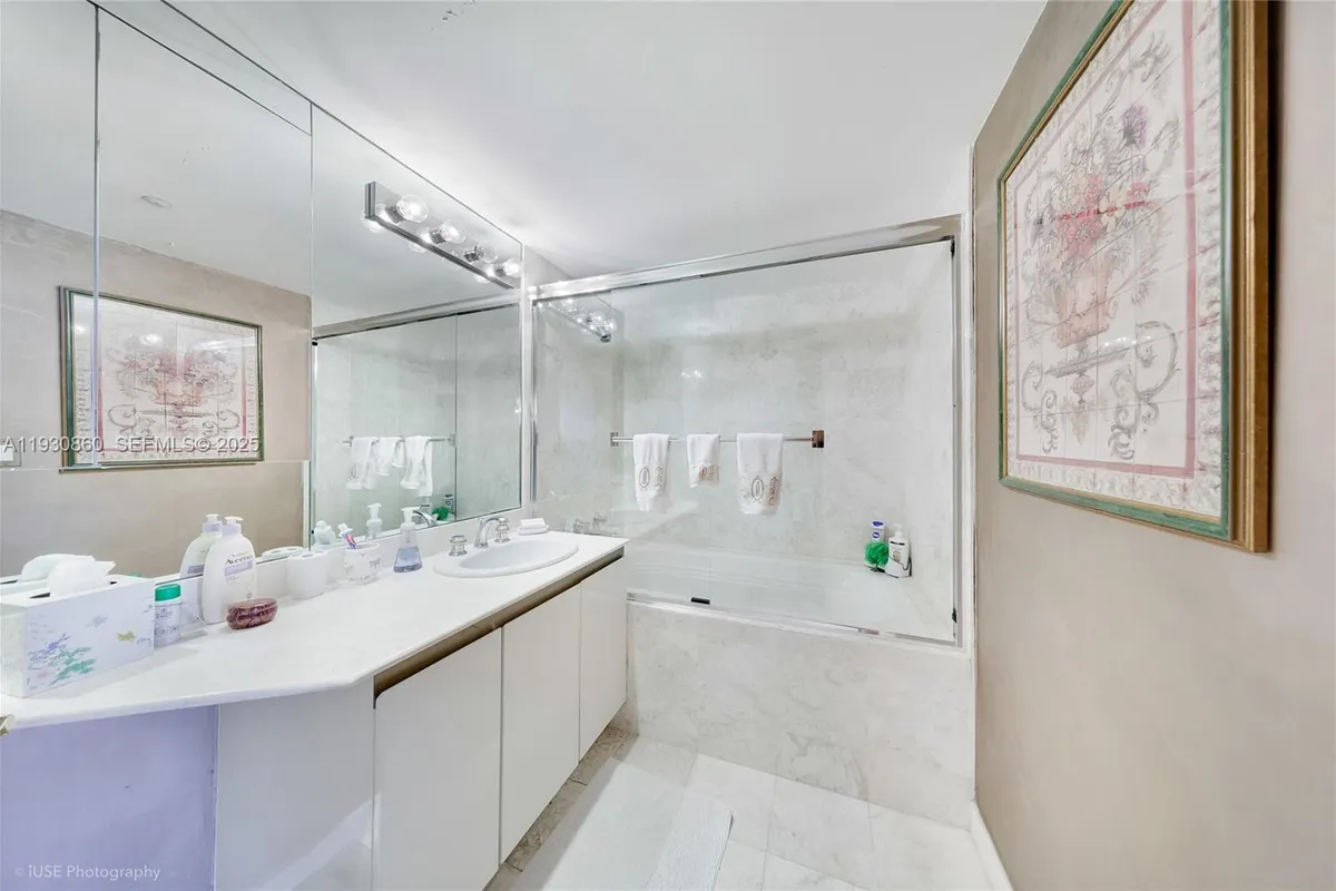 2600 Island Blvd # 703, Aventura FL 33160