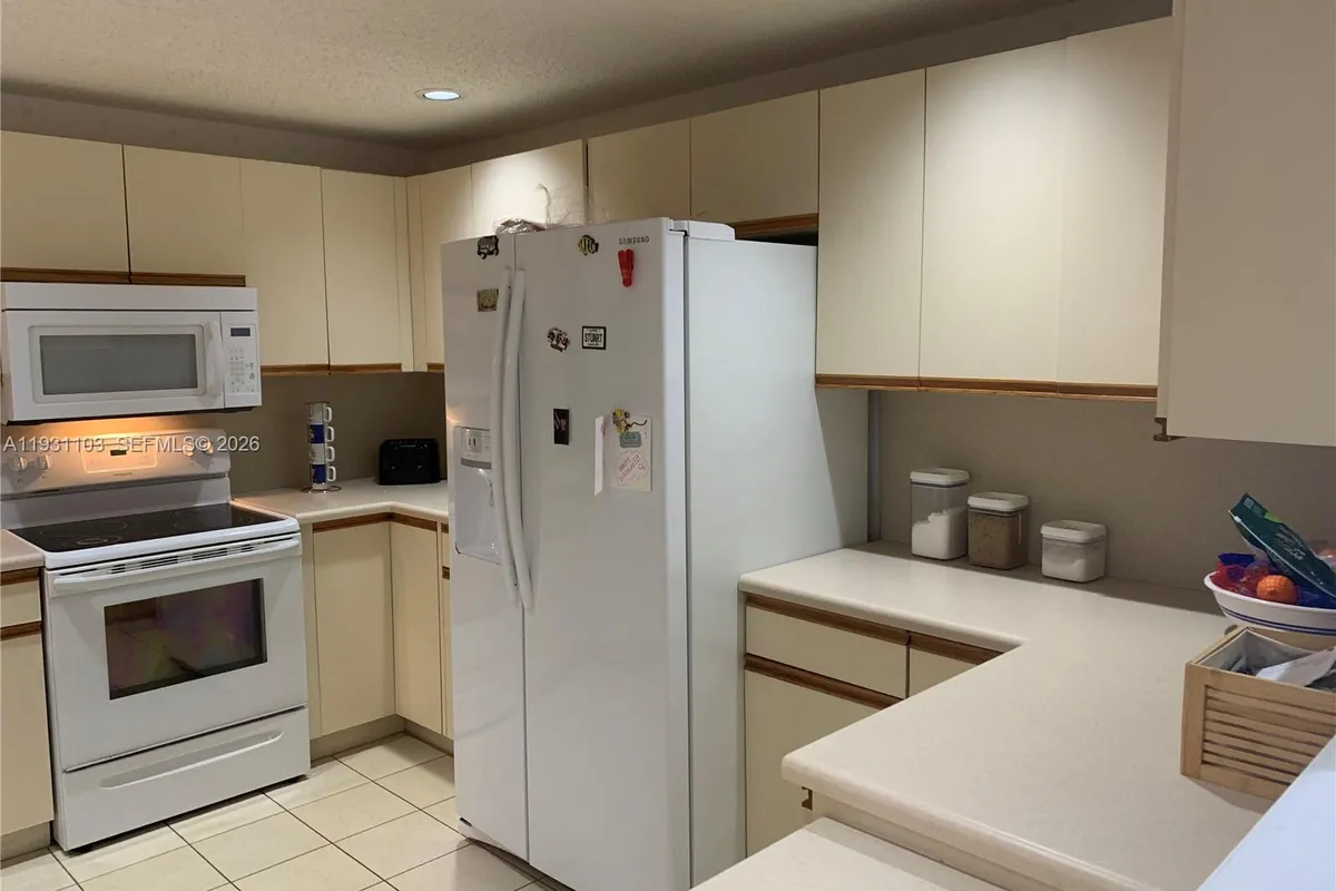 6101 SE Landing Way # 5, Stuart FL 34997