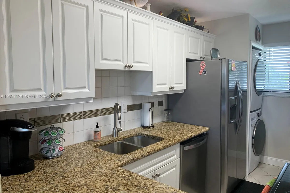 5463 SE Miles Grant Rd # 210, Stuart FL 34997