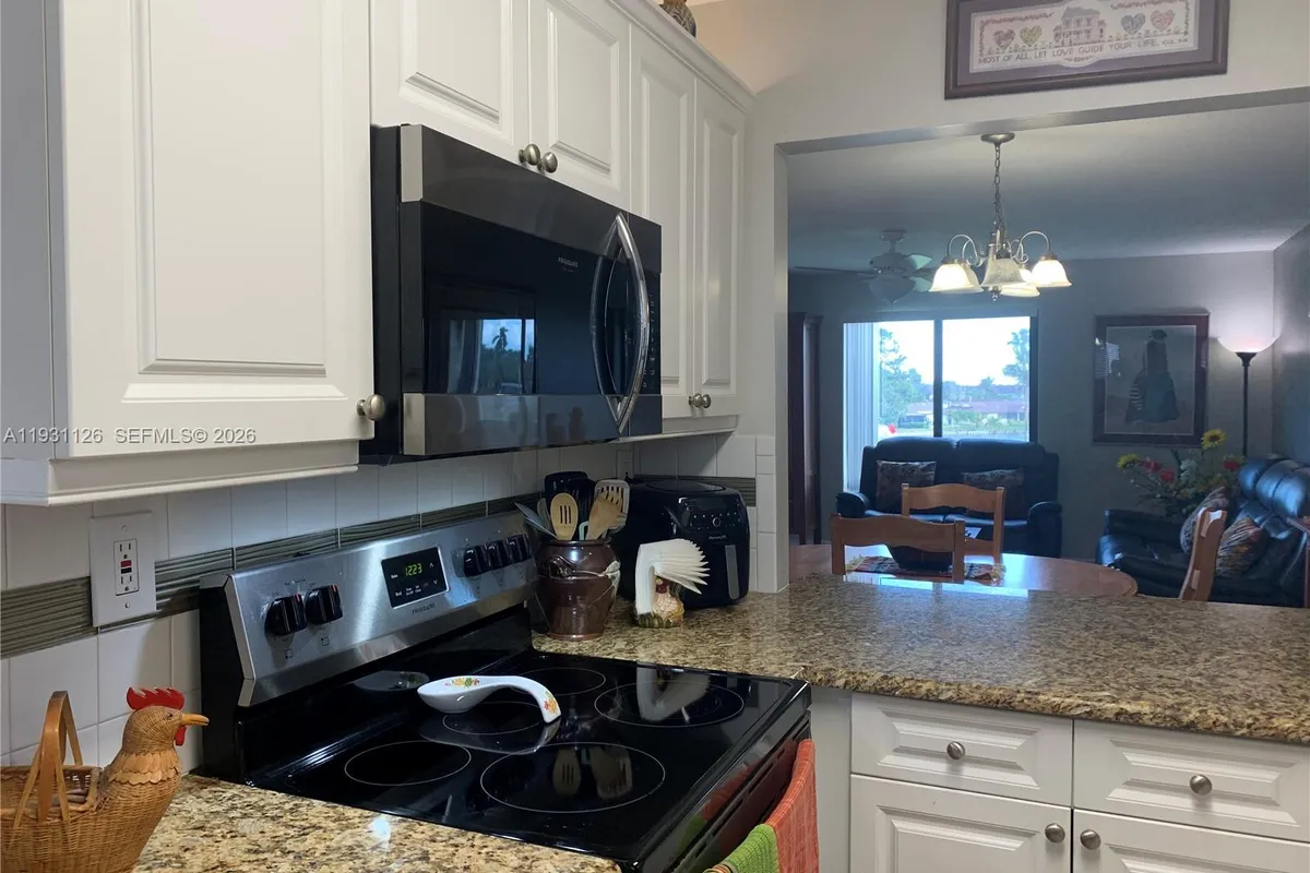 5463 SE Miles Grant Rd # 210, Stuart FL 34997