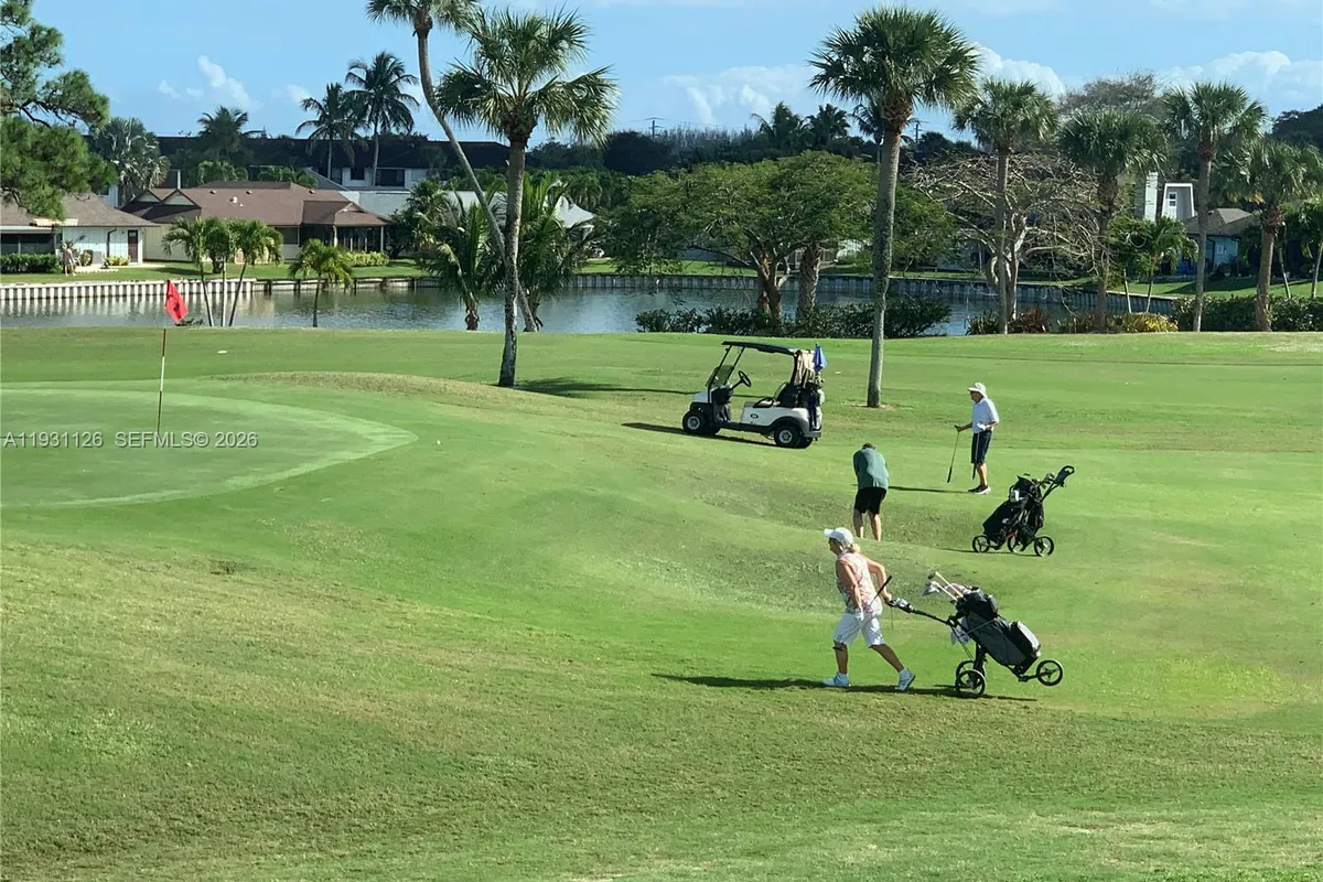 5463 SE Miles Grant Rd # 210, Stuart FL 34997