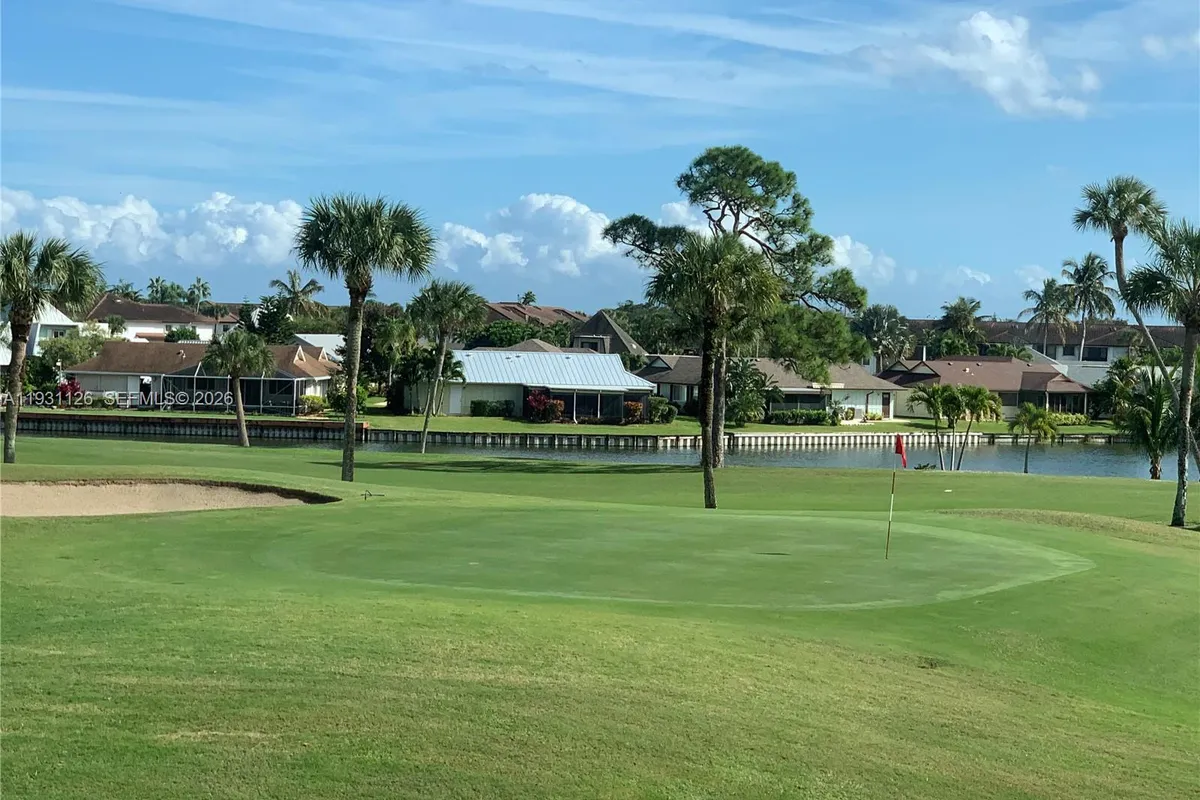 5463 SE Miles Grant Rd # 210, Stuart FL 34997