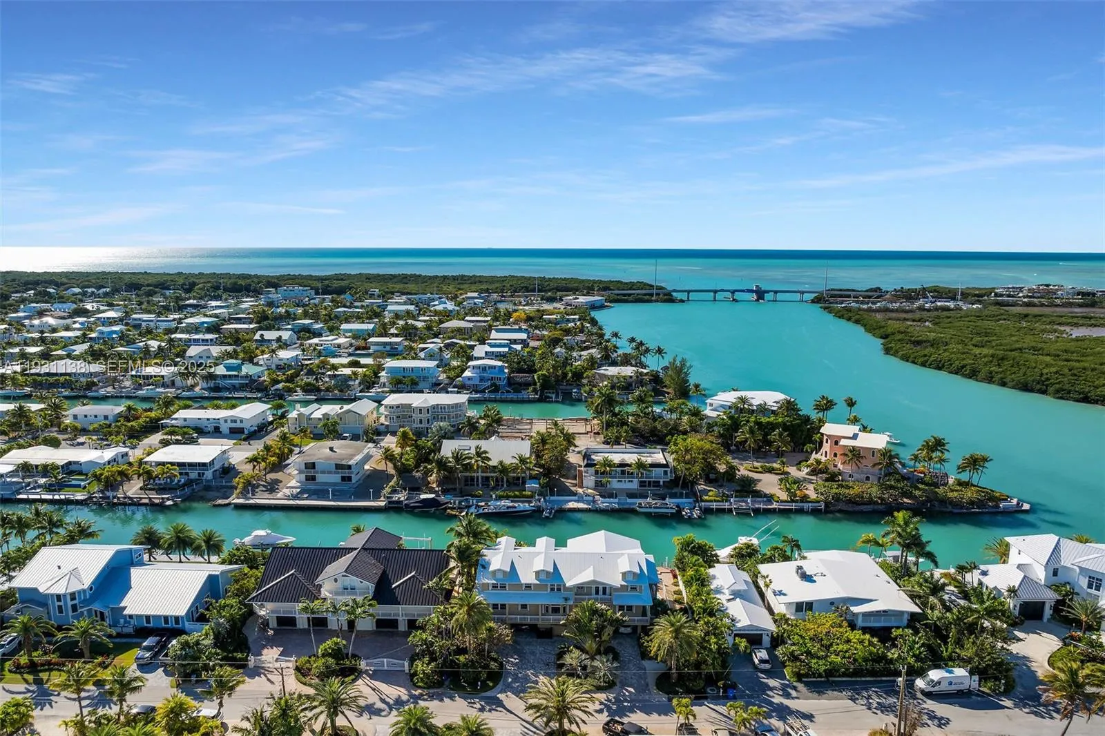 153 Stromboli Dr, Islamorada FL 33036