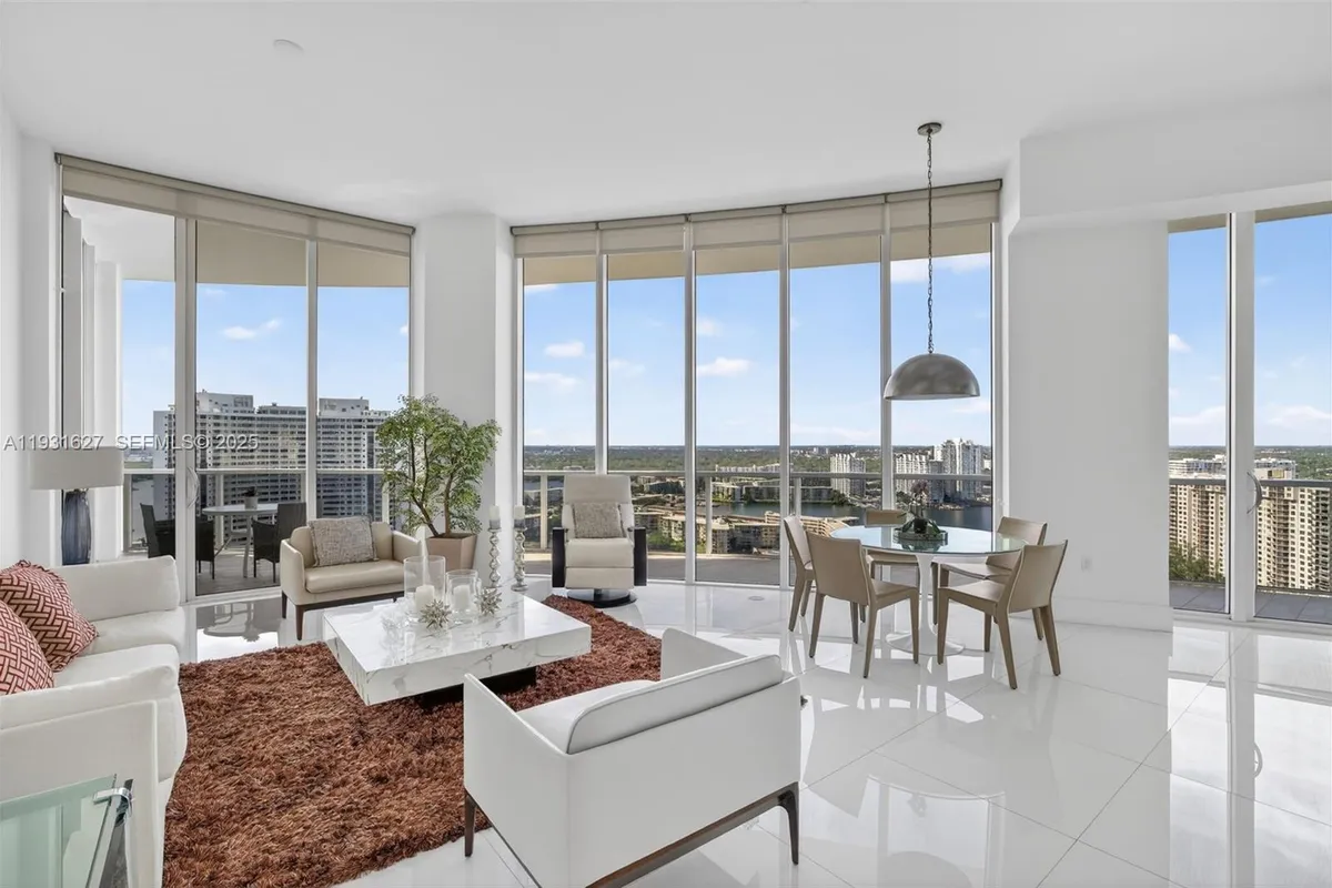 4100 Island Blvd # 2303, Aventura FL 33160