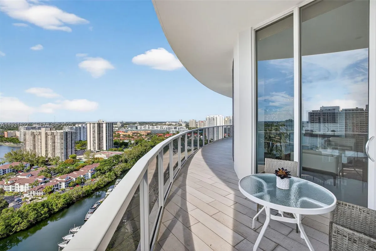 4100 Island Blvd # 2303, Aventura FL 33160