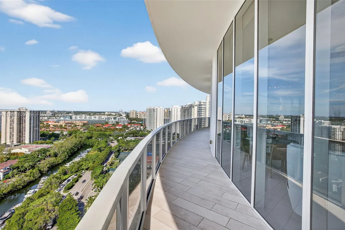 4100 Island Blvd # 2303, Aventura FL 33160