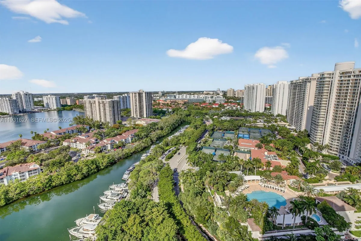 4100 Island Blvd # 2303, Aventura FL 33160