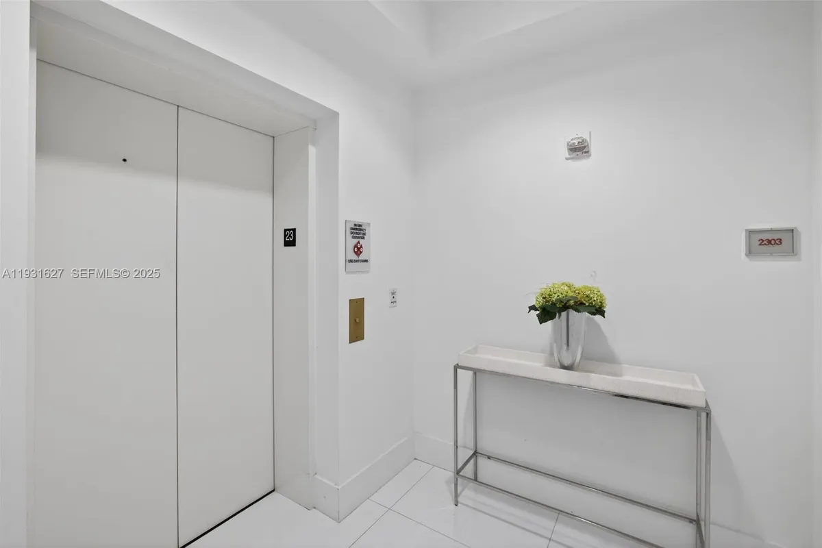 4100 Island Blvd # 2303, Aventura FL 33160