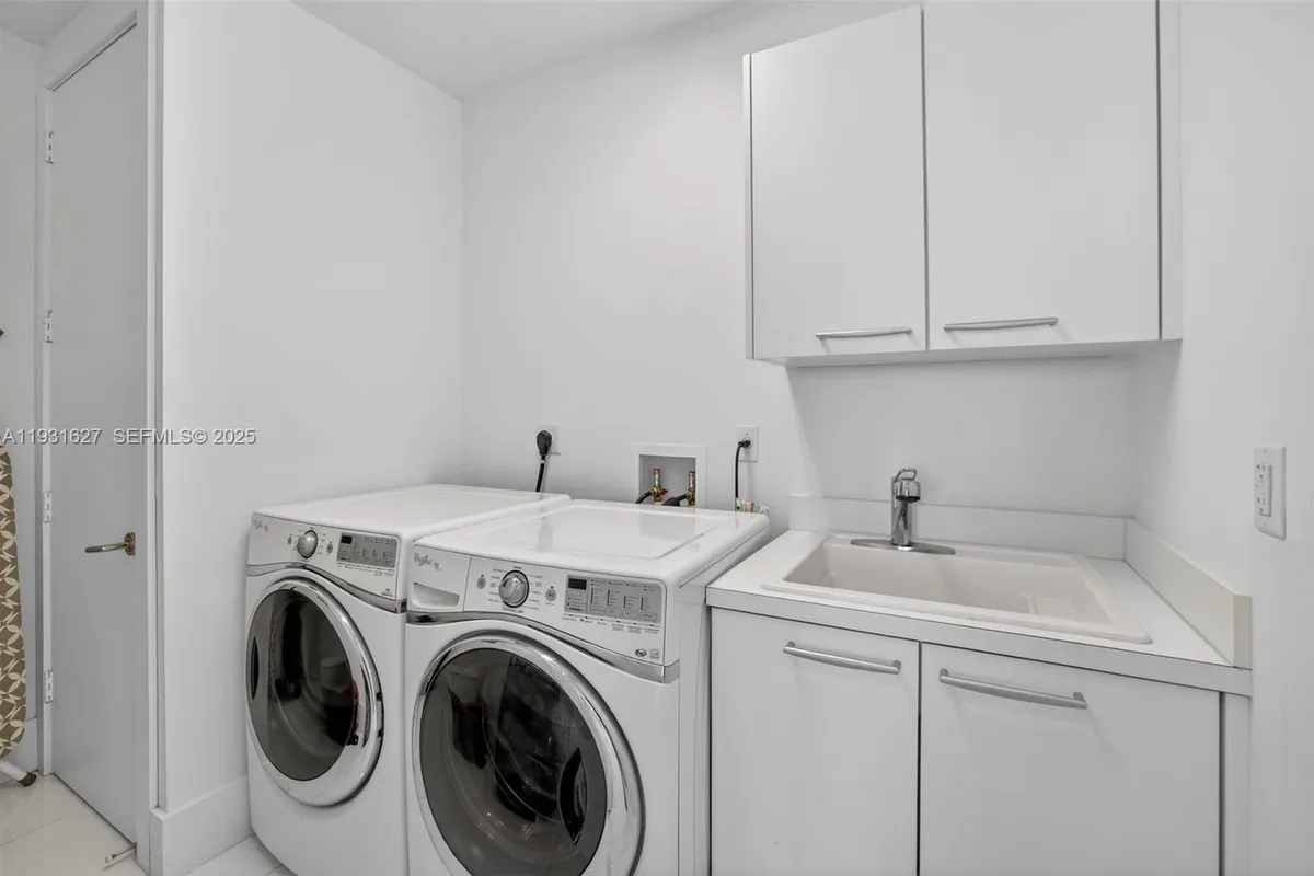 4100 Island Blvd # 2303, Aventura FL 33160