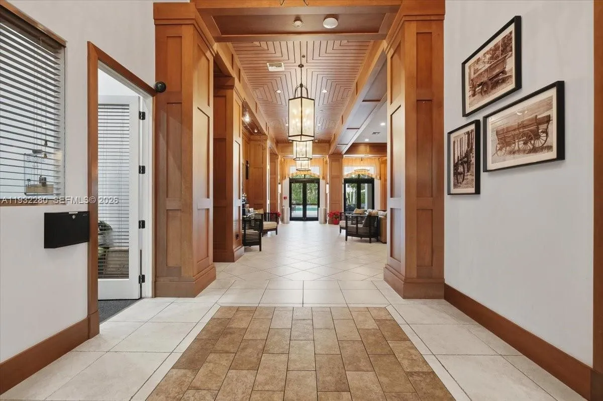 4126 Cascada Cir, Cooper City FL 33024